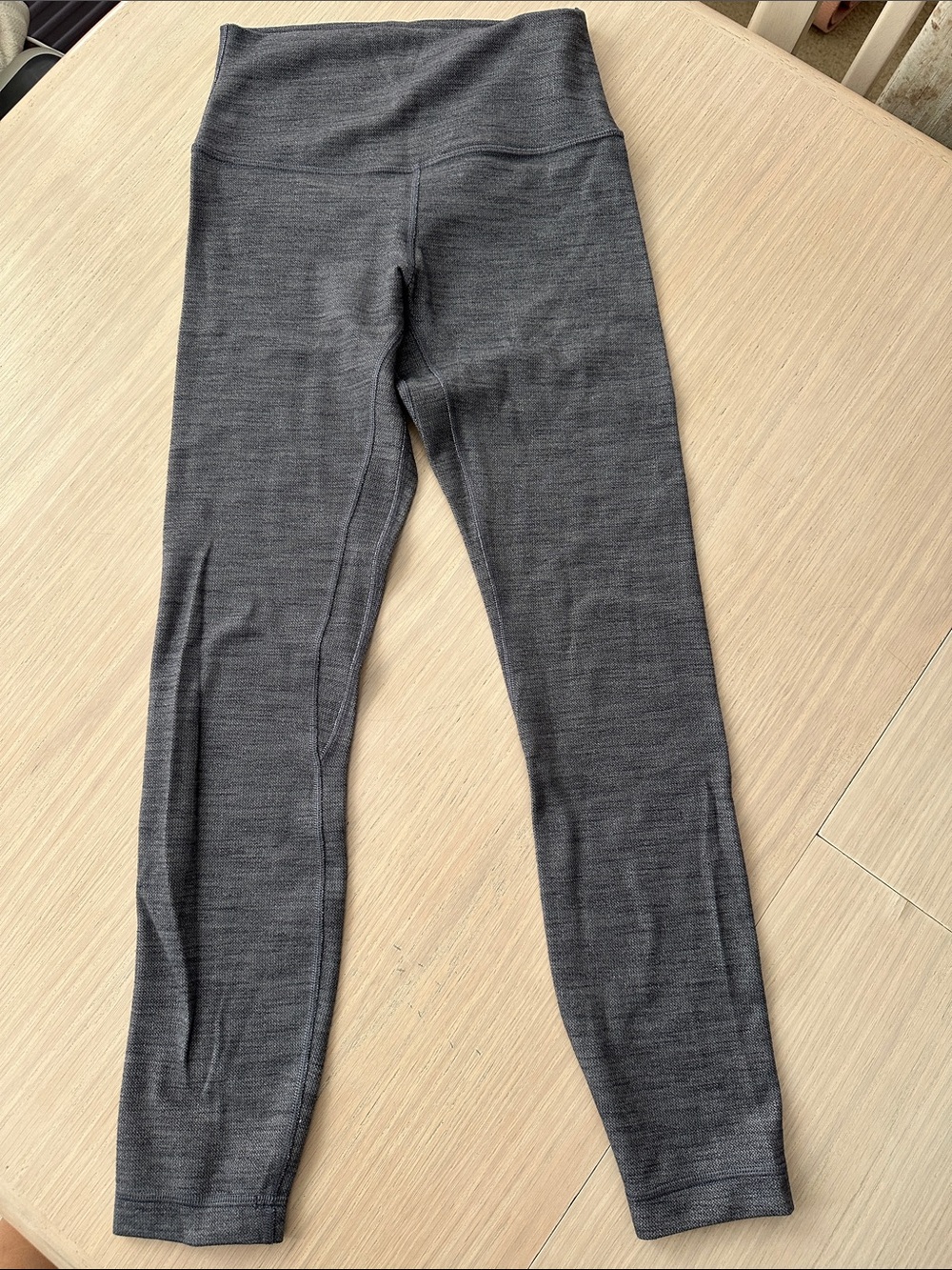 Lululemon  Align HR Gray Leggings 25” sz 4